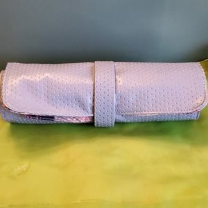 Tartan+Twine cosmetic brush organizer with case